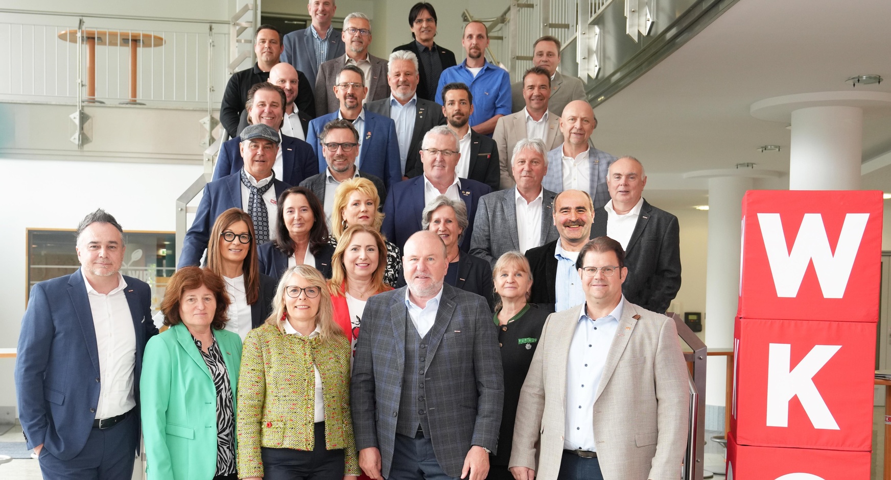 Das Team der Sparte Gewerbe und Handwerk – bei der Spartenkonferenz in der Wirtschaftskammer in Eisenstadt wurden die Weichen für die Zukunft der Branche gestellt. 