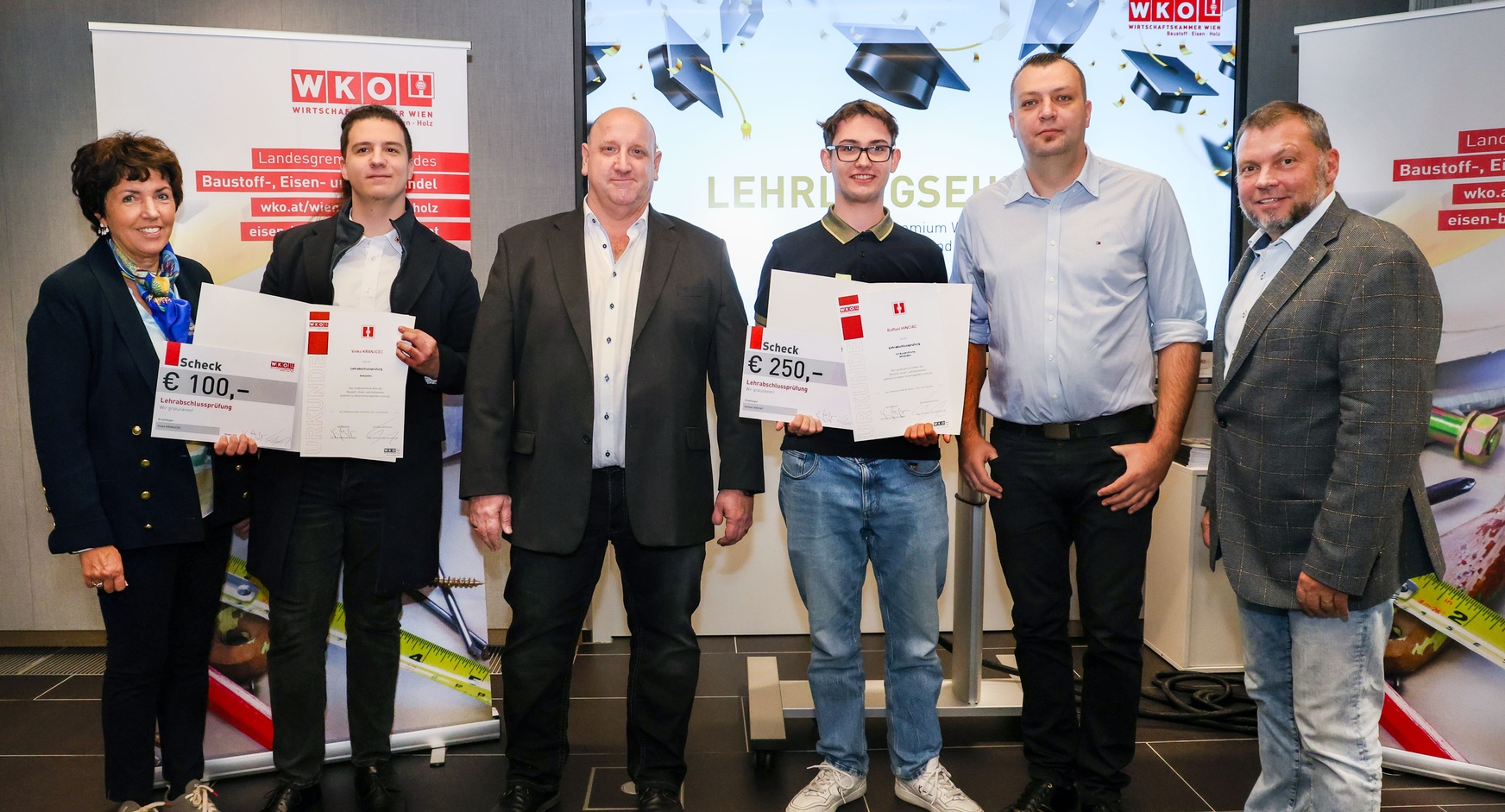 Lehrlingsehrung 2024 - Landesgremium des Baustoff-, Eisen- und Holzhandels