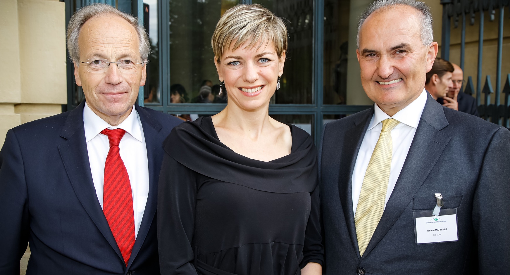 v.l.n.r.: Prof. Dr. Rudolf Taschner, Marie-Claire Zimmermann, GD KR DI Johann Marihart