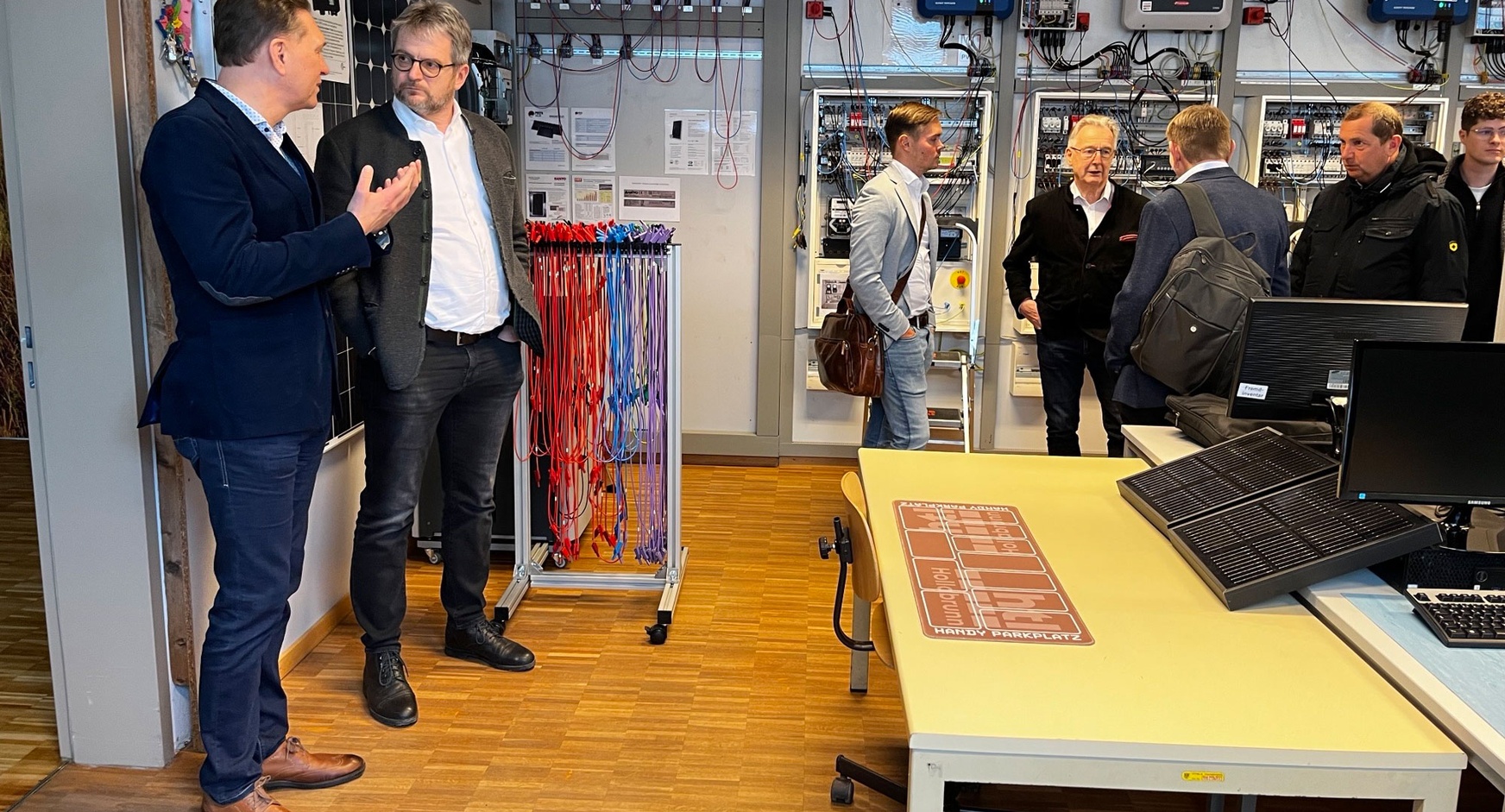 1. PV-Stammtisch - Gruppe