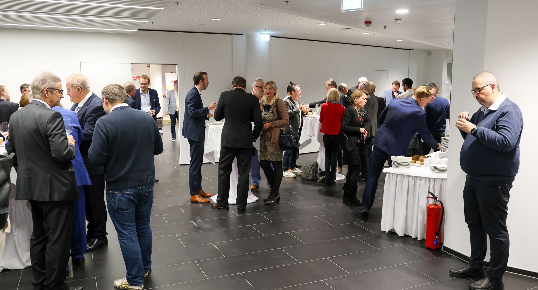 LG Baustoff-, Eisen- und Holzhandel Mitgliederehrung 2024 und Fachvortrag