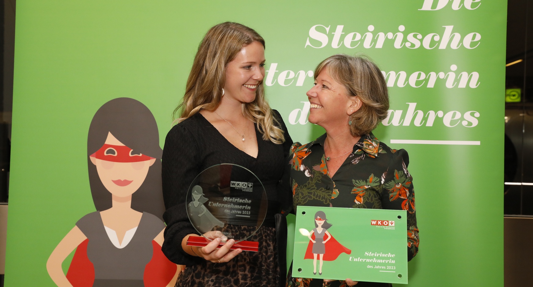 Sieg für Katrin und Margaretha Strohmaier (v.l.)