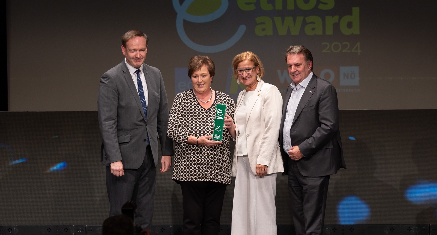 Gruppenfoto Preisverleihung