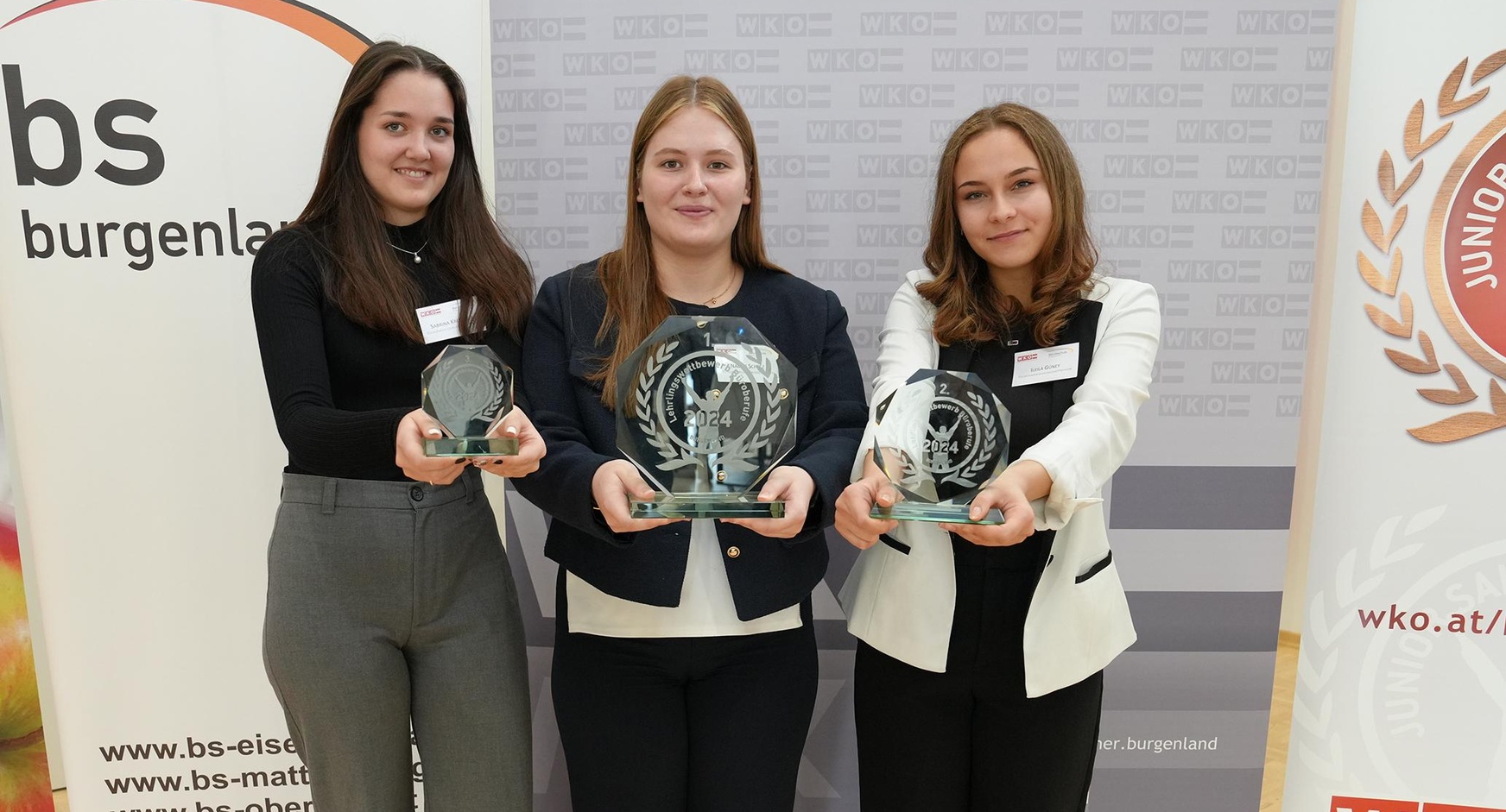 Die Preisträgerinnen Sabrina Kremmer (3.), Nadine Scholz (1.) und Ileila Güney (2.) (v. l.). 