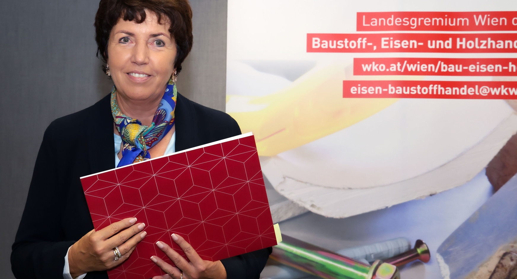 Lehrlingsehrung 2024 - Landesgremium des Baustoff-, Eisen- und Holzhandels