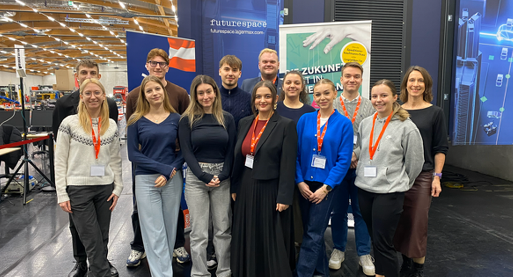 Personengruppe: Staatsmeisterschaften für den Lehrberuf Speditionskauffrau/-mann im Messezentrum Salzburg