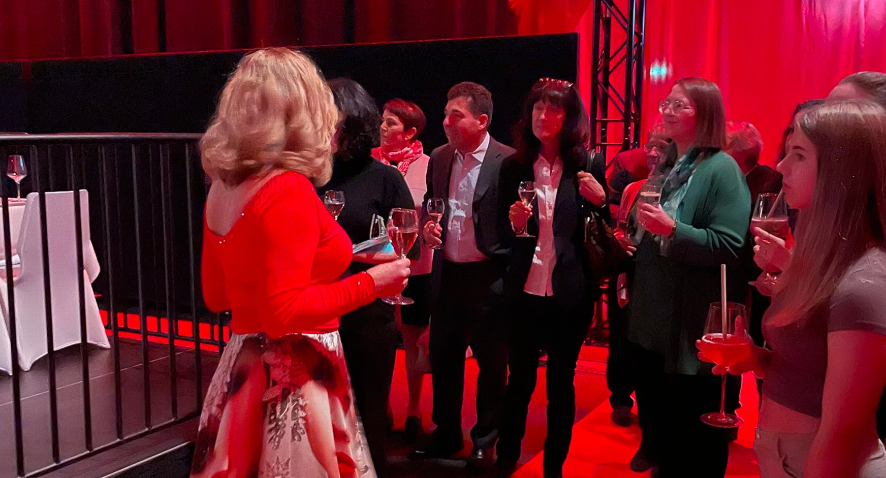 Go Backstage - Glücks Momente beim Varieté am Bodensee