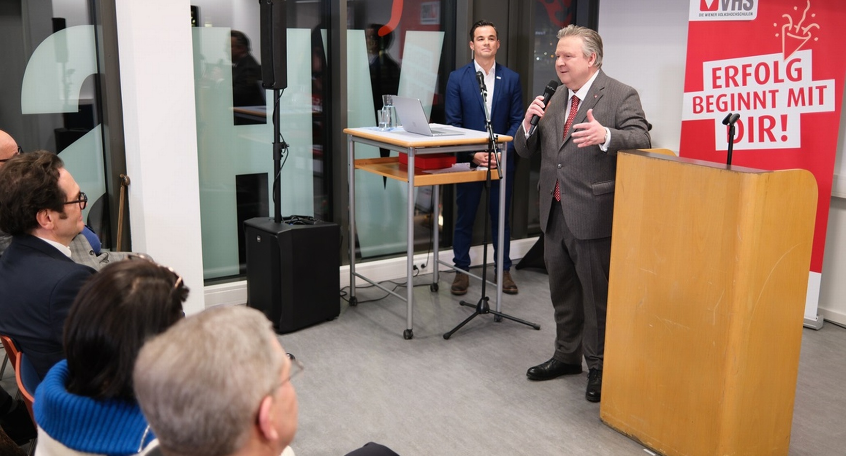 VHS Neueröffnung Sophienpark