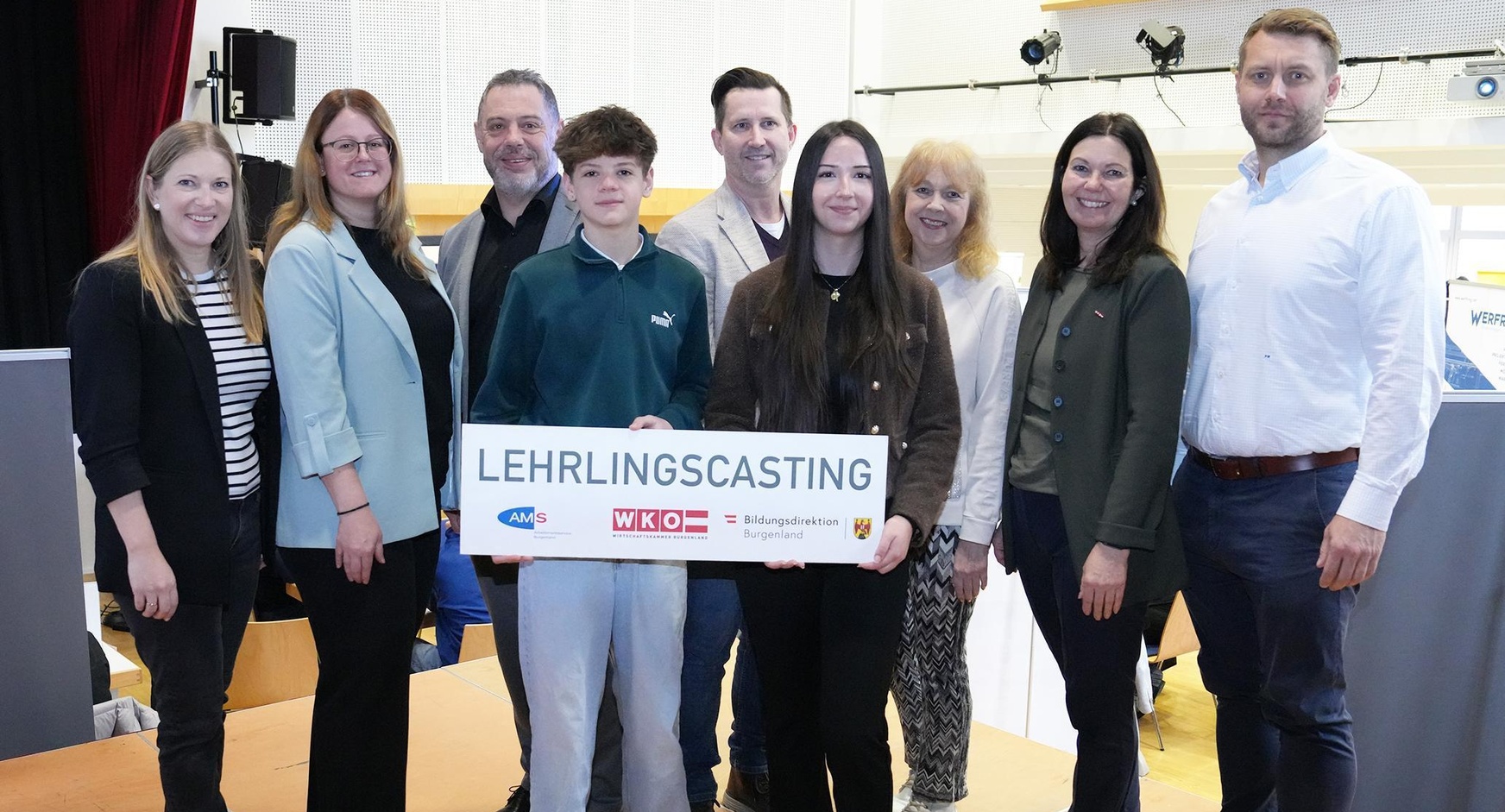 Evelyn Zarits (WK-Regionalstellenleiterin), Karin Steiner (Stv. AMS-Landesgeschäftsführerin), Markus Plattner (AMS Mattersburg), Leo Klawatsch (PTS Mattersburg), Christian Pronai (Bildungsdirektion Burgenland), Kiara Vivien Kovacs (PTS Mattersburg), Michaela Seidl (Schulqualitätsmanagerin), Melanie Eckhardt (WK-Regionalstellenobfrau) und Peter Wagentristl (WK-Regionalstelle) (v. l.) 