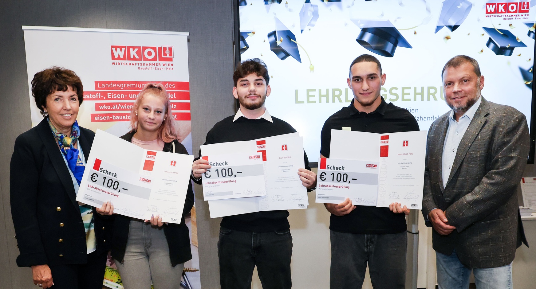 Lehrlingsehrung 2024 - Landesgremium des Baustoff-, Eisen- und Holzhandels