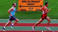  zwei Läufer beim einem Leichtathletikbewerb in Vorarlberg
