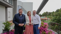 Sporthotel Kurz-Besuch: Harald Schermann (WKB-Direktor), Mariana Kühnel (WKÖ-Generalsekretär-Stellvertreterin) und Hausherr Günter Kurz (v. l.). 