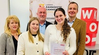 Petra Bischof-Oswald (WK), Katharina Maria Deutsch (AK), Dr. Ernst Michael Reicher (Präsident Landeszahnärztekammer Burgenland), Jesica-Agapi Trif und Dr. Andreas Steiner (Landeszahnärztekammer Burgenland) (v. l.)