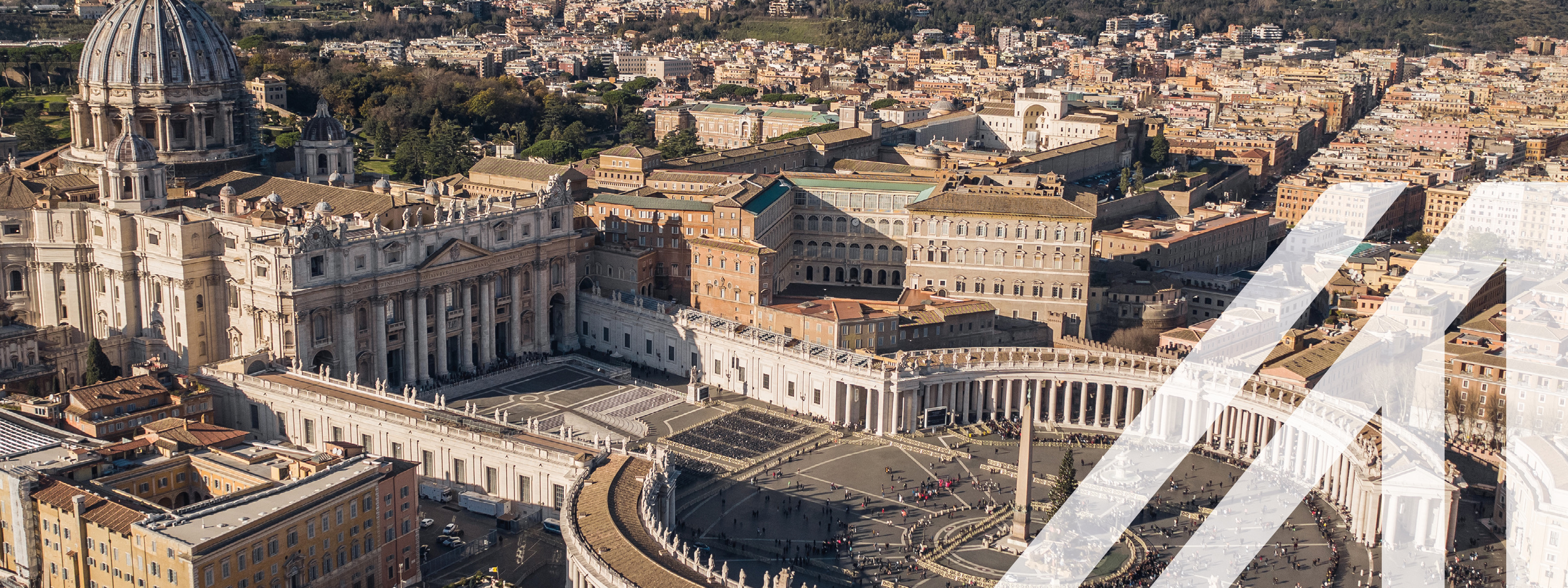 Blick auf den Petersplatz und Petersdom, Vatikan