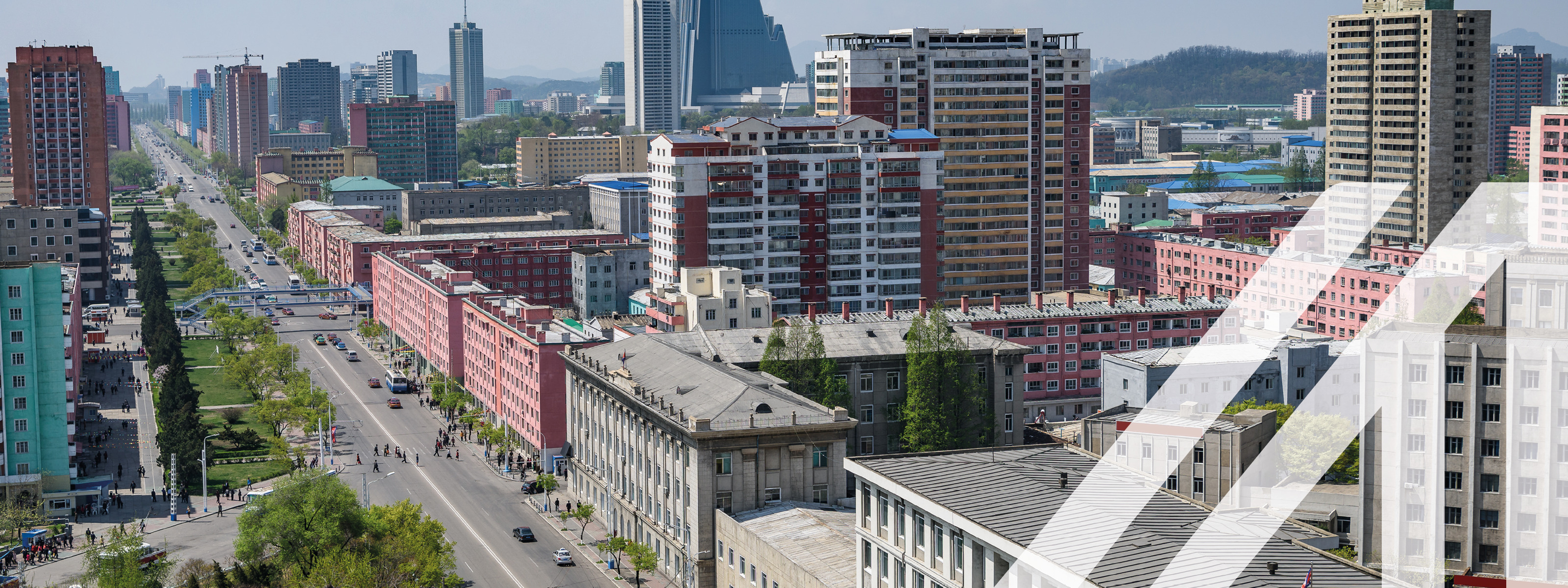 Skyline von Pyongyang in Nordkorea, Hauptstadt der Demokratischen  Volksrepublik von Korea)