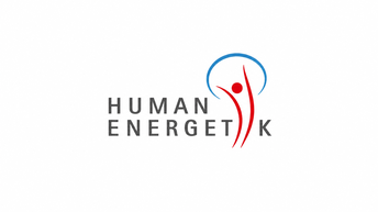 Logo Qualitätssiegel „Qualitätsmanagement – Berufliche Sorgfalt“, darunter WKO-Logo und Text „Durch Wissen schaffen Sie Kompetenz“