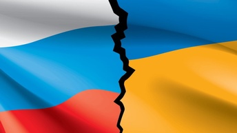 Collage einer Russland sowie einer Ukraine Flagge mit Riss inmitten der Verbindung