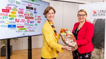 Katharina Koßdorff, Christina Mutenthaler-Sipek