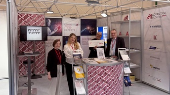 v.l.n.r.: Manuela Sandler, Lena Ilg, Nikos Karageorgos und Christoph Stum (AußenwirtschaftsCenter Athen) am AUSTRIA-Messestand