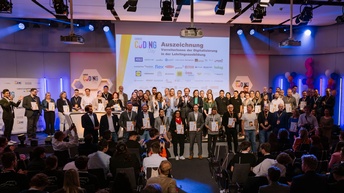 Gruppenbild am Podium