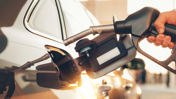 Tankstellenzapfhahn mit Hand