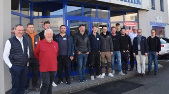 Gruppenbild der neu zertifizierten Dellentechniker