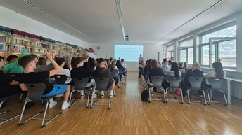 Fachverband vermittelt Praxiswissen an der HAK Neusiedl am See