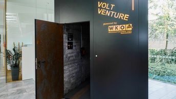 Die Escape Box mit der Aufschrift 