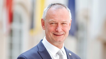 Mst. Ing. Manfred Denk, MBA, Obmann der Bundessparte Gewerbe und Handwerk