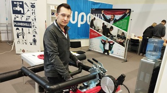 Marcel Riener beim Training für die WorldSkills 2026