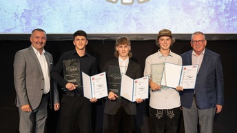 Thomas Marichhofer, Vicentiu Homorean, Simeon Seis, Marvin Fercher und Mst. Manfred Kubik