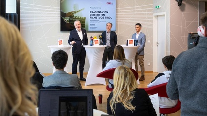 Präsentierten die Filmstudie: Patricio Hetfleisch, Tirol Werbung, Michael Paul, Studienautor, Bernhard Holzhammer, Fachvertretung Film- und Musikwirtschaft Wirtschaftskammer Tirol (v.l.). 