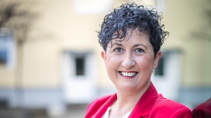 Portrait von Nicole M. Mayer