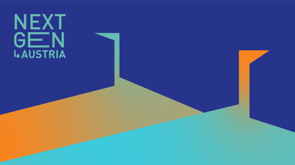 Titelbild Nextgen4you. Oben links der Schriftzug in türkis auf blauen Hintergrund in Großbuchstaben in drei Zeilen: erste Zeile Next, zweite Zeile Gen, dritte Zeile 4Austria. Unten links befinden sich drei Wörter in der selber Farbe: Übernehmen, Weiterentwickeln, Nachfolgen. Darunter befinden sich zwei Dreiecke in orange und türkis mit jeweils einer Fahne auf den Spitzen. 