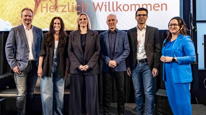 Von links: Philipp Hacker-Walton, WKNÖ-Bezirksstellenleiterin Andrea List-Margreiter (Wr. Neustadt), Lena Marie Glaser, Helmut Mahringer, Mevlüt Kücükyasar und Daniela Reisner.