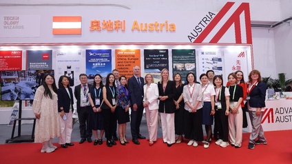 Gruppenbild beim Österreich-Stand auf der CISCE 2026