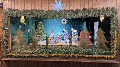 Krippe am Weihnachtsmarkt der Wirtschaft