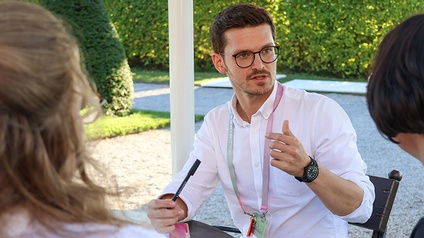 Lukas Fürst, Geschäftsführer der Fürst Möbel GmbH, ist eines der ersten österreichischen Mitglieder der BOLD Community.