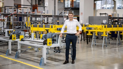 Markus Sturm: „Statt Standardlösungen werden individuell maßgeschneiderte Systeme für besonders anspruchsvolle Anforderungen entwickelt, für Kunden auf der ganzen Welt.“