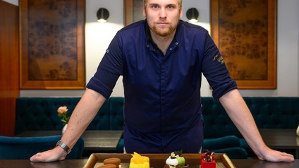 Spitzen-Patissier Jürgen Eggers versüßt den Gästen im Parkhotel in Graz den Tag.