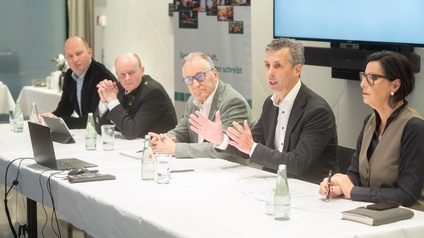 Fordern Hausverstand statt Bürokratie: Johann Wratschko, Klaus Friedl, Johann Spreitzhofer, Alfred Grabner und Cornelia Izzo  