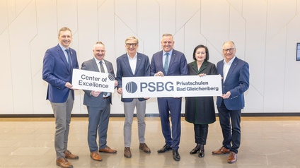 Schulterschluss für die Modernisierung der Tourismusschulen Bad Gleichenberg (v.l.): Alfred Tieber (Direktor), Christian Schweinzer (Kurator), WKO Steiermark Präsident Josef Herk, Landeshauptmann Mario Kunasek, Bildungsdirektorin Elisabeth Meixner und Spartenobmann Johann Spreitzhofer.