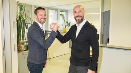 Staffelübergabe: Bernd Pitteroff (li.) übernimmt von Christian Kolbl.