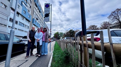 WKW-BO Christian Timmermann & Frau Dr. Schneeweiß mit Team     