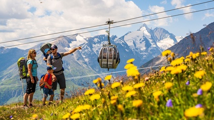 Wer Kärntens Erlebnisberge wie hier in Heiligenblut besucht, genießt eine einzigartige Mischung aus Weitblick, frischer Bergluft und aktiver Vielfalt. 