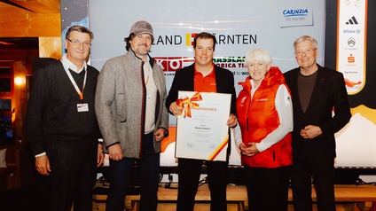 Auszeichnung für Markus Salcher.