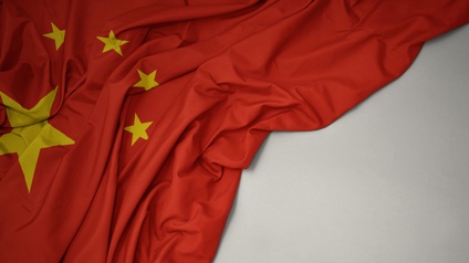 Eine zerknitterte chinesische Flagge