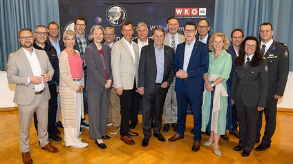 Gruppenfoto Lange Nacht der Wirtschaft