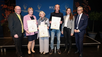 Ausgezeichnete psychosoziale Berater:innen mit staatlicher Befähigungsprüfung auf NQR-Level VI bei den Festspielen des Handwerks 2025 im Haus für Mozart.