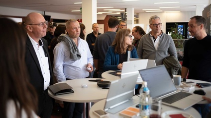 Gruppenbild der Teilnehmenden am ersten KI Cafe in Kufstein